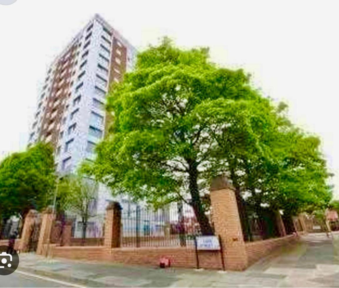 Large Stylish 3 Bedroom City Centre Apartment Free Secure Parking Liverpool Luaran gambar
