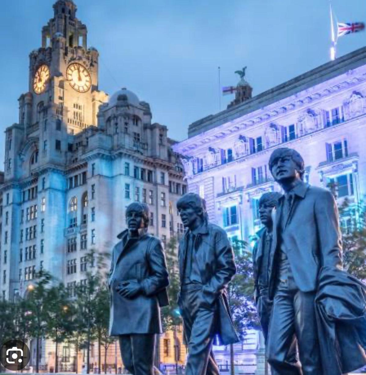 Large Stylish 3 Bedroom City Centre Apartment Free Secure Parking Liverpool Luaran gambar