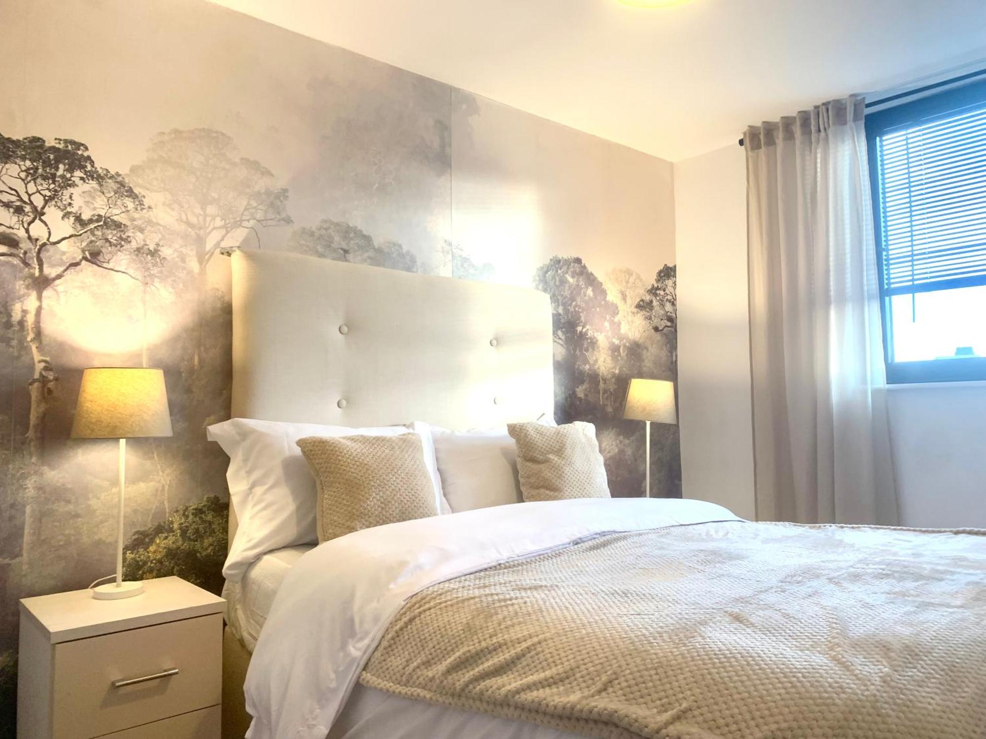 Large Stylish 3 Bedroom City Centre Apartment Free Secure Parking Liverpool Luaran gambar