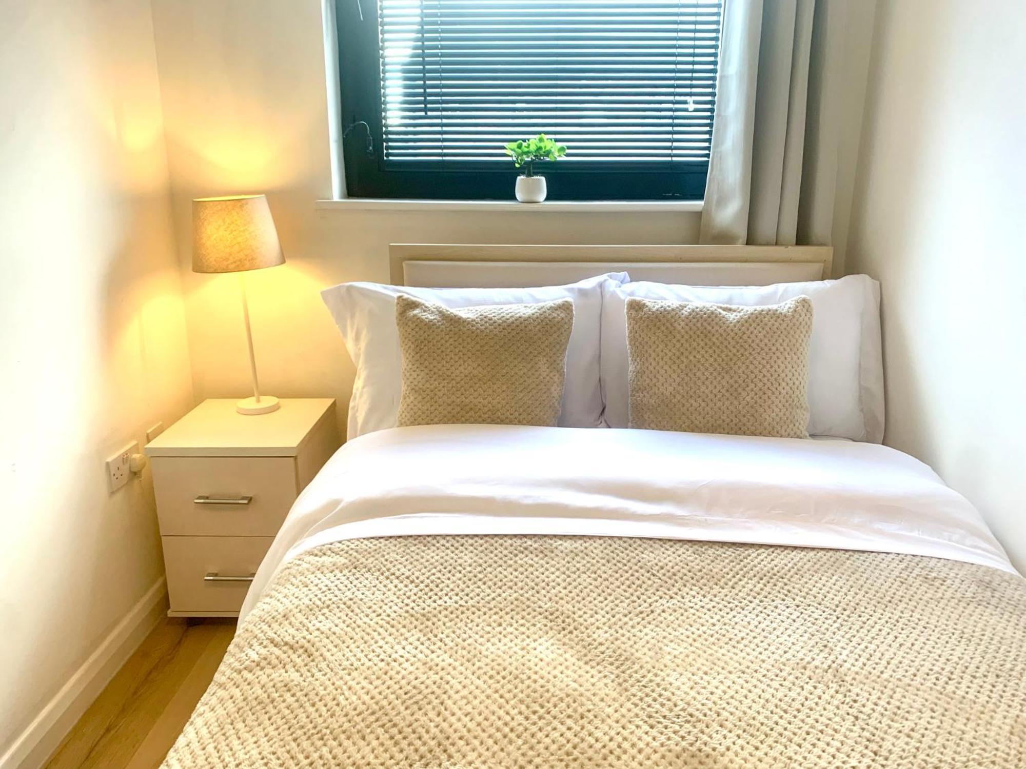 Large Stylish 3 Bedroom City Centre Apartment Free Secure Parking Liverpool Luaran gambar